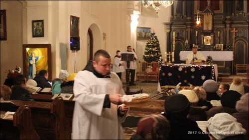 IMG_5120-800x600-500x282 У Старому Самборі в костелі св. Миколая зустрічають Святий вечір (фото)