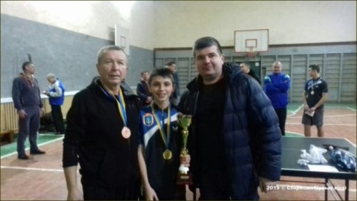 0-02-04-839bb07b8e3776dc635eaad183ccf8262305e588252effaf68acb1f11d4489c6_b8589838-800x600-500x282 У Старому Самборі відбувся відкритий турнір з настільного тенісу на Кубок міського голови