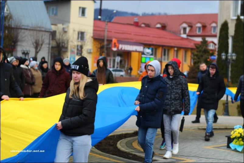 IMG_3937-Starosambirski-visti У Старому Самборі вшанували пам’ять загиблих на Майдані