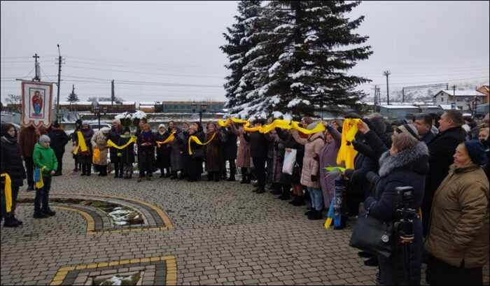 IMG_20221121_153848-Starosambirski-visti-700x409 Старосамбірчани зустріли День Гідності та Свободи