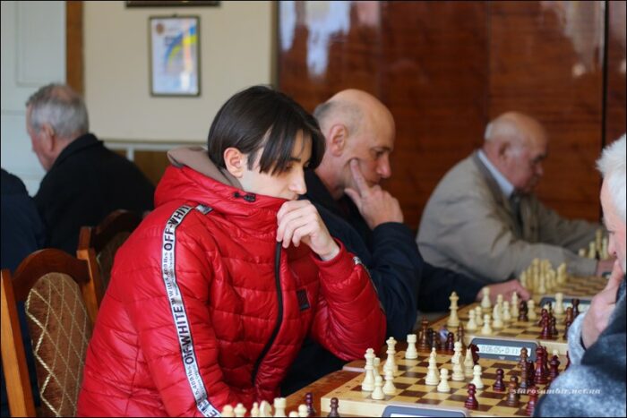 IMG_0164-Starosambirski-visti-700x467 Визначилися лідери шахового турніру у Старому Самборі