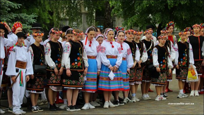 IMG_0700-Starosambirski-visti-700x394 Фестиваль хореографічного мистецтва "Ворота Карпат"