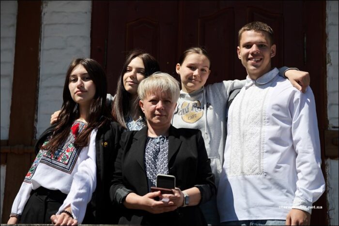 IMG_6758-Starosambirski-visti-700x467 День вишиванки у Старому Самборі