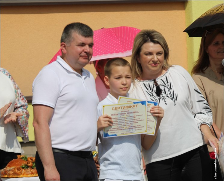 IMG_74ff53-Starosambirski-visti У Старому Самборі відлунало свято останнього дзвоника