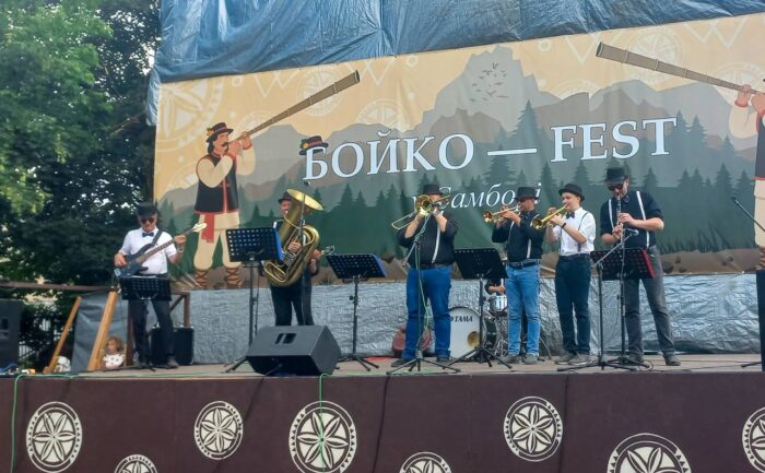 993771eb-a07f-4a66-8401-213a30c3b004-700x433 “Бойко-Fest” — фестиваль автентики та бойківського духу