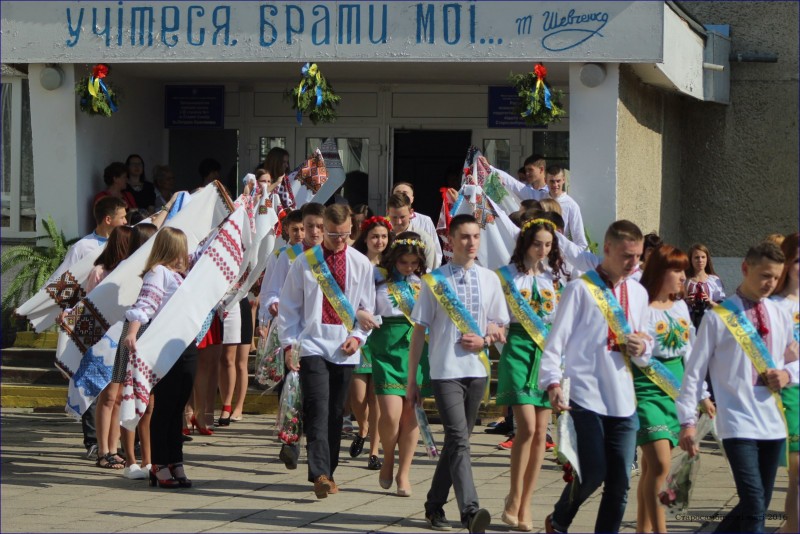 IMG_7373-Excursant-2016-800x534 Останній дзвінок в Старому Самборі (фото)